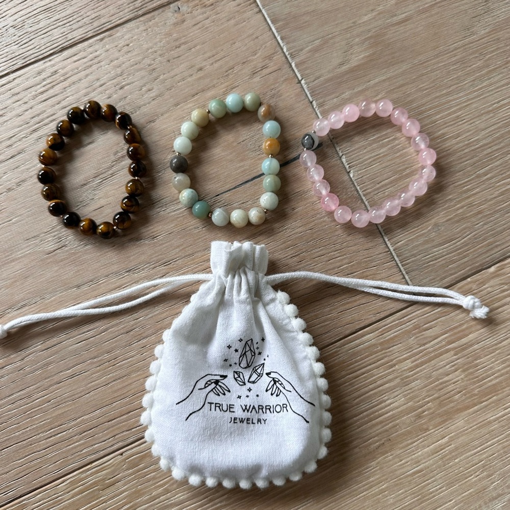 Women’s stone bracelet set